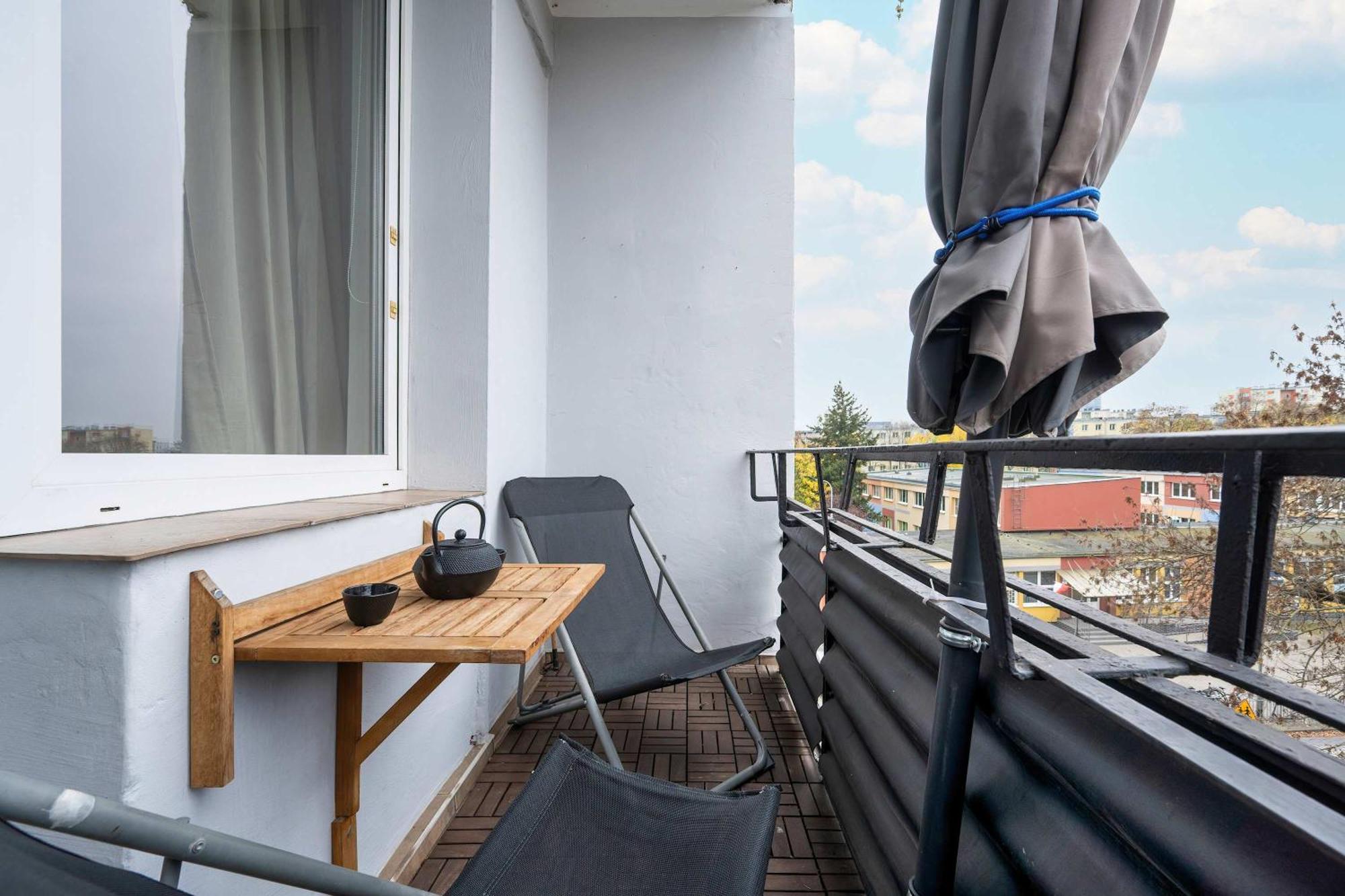 Pawlowa Stylish Apartment With Balcony & Home Office Wroclaw By Noclegi Renters Exteriör bild
