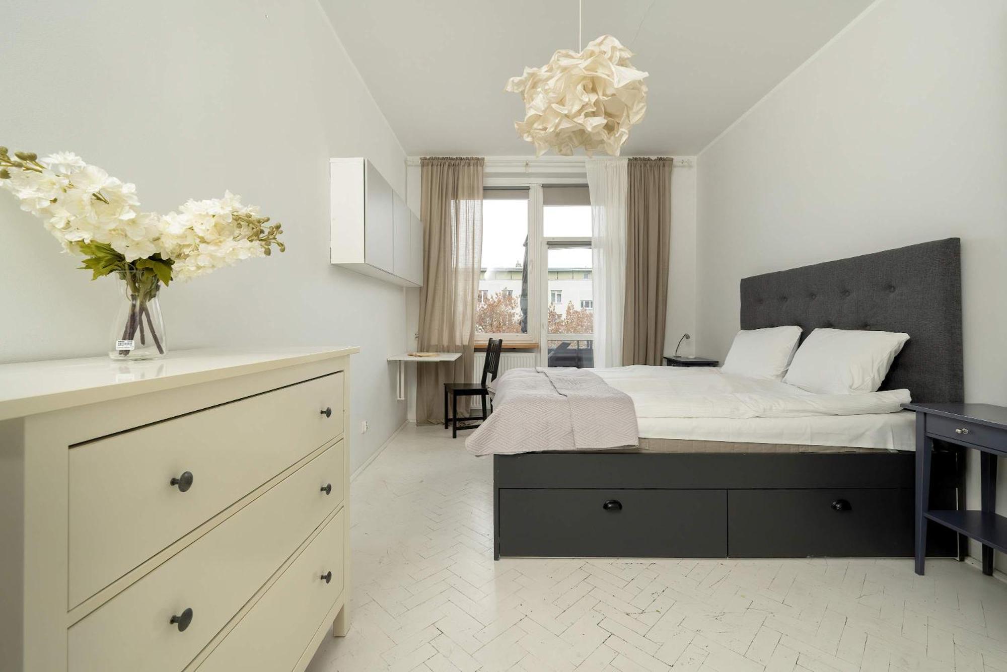 Pawlowa Stylish Apartment With Balcony & Home Office Wroclaw By Noclegi Renters Exteriör bild
